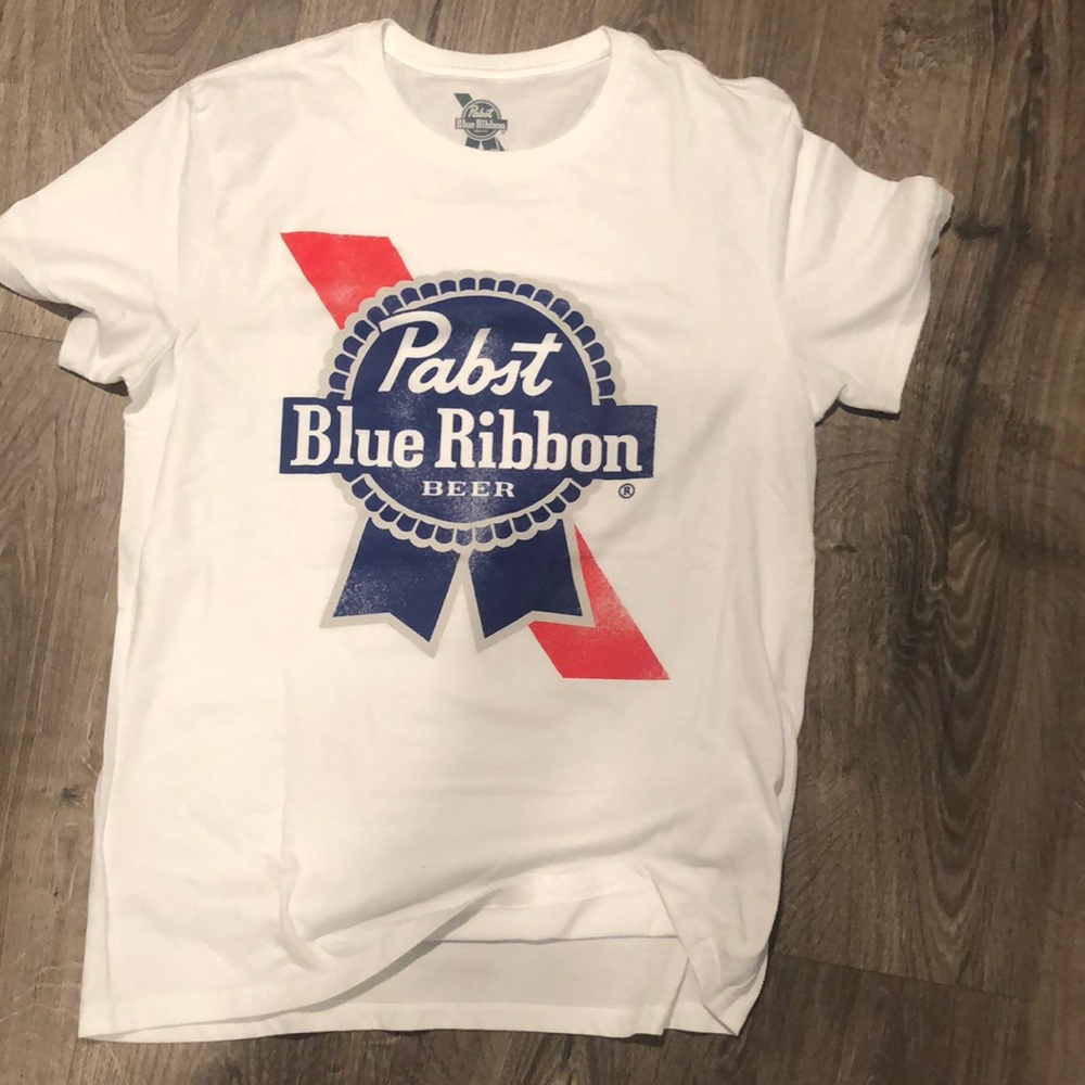(✌🏽 for $24) Blue Ribbon beer x Old Navy graphic tee (Size: S)